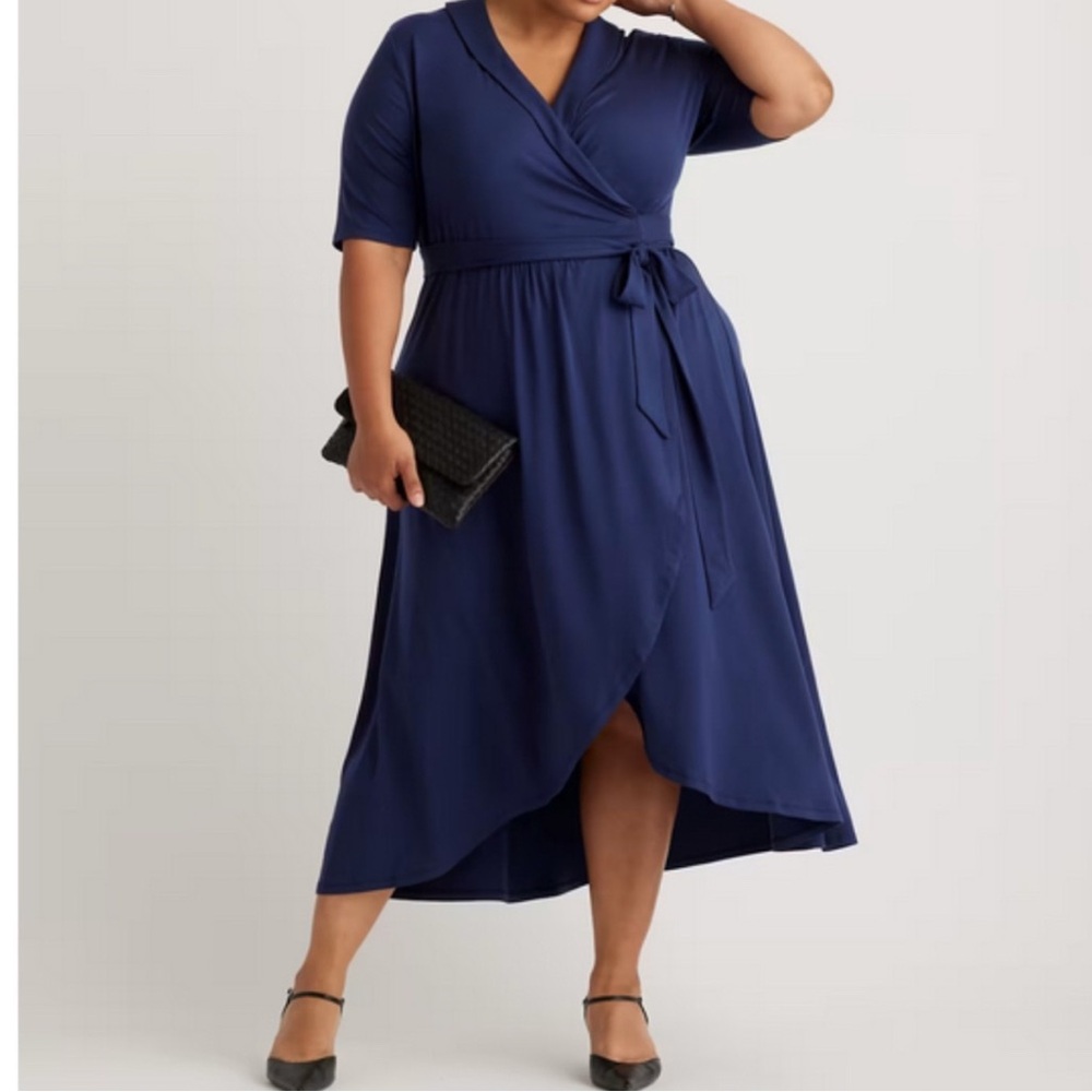 NWT Quince Navy Wrap Midi Dress